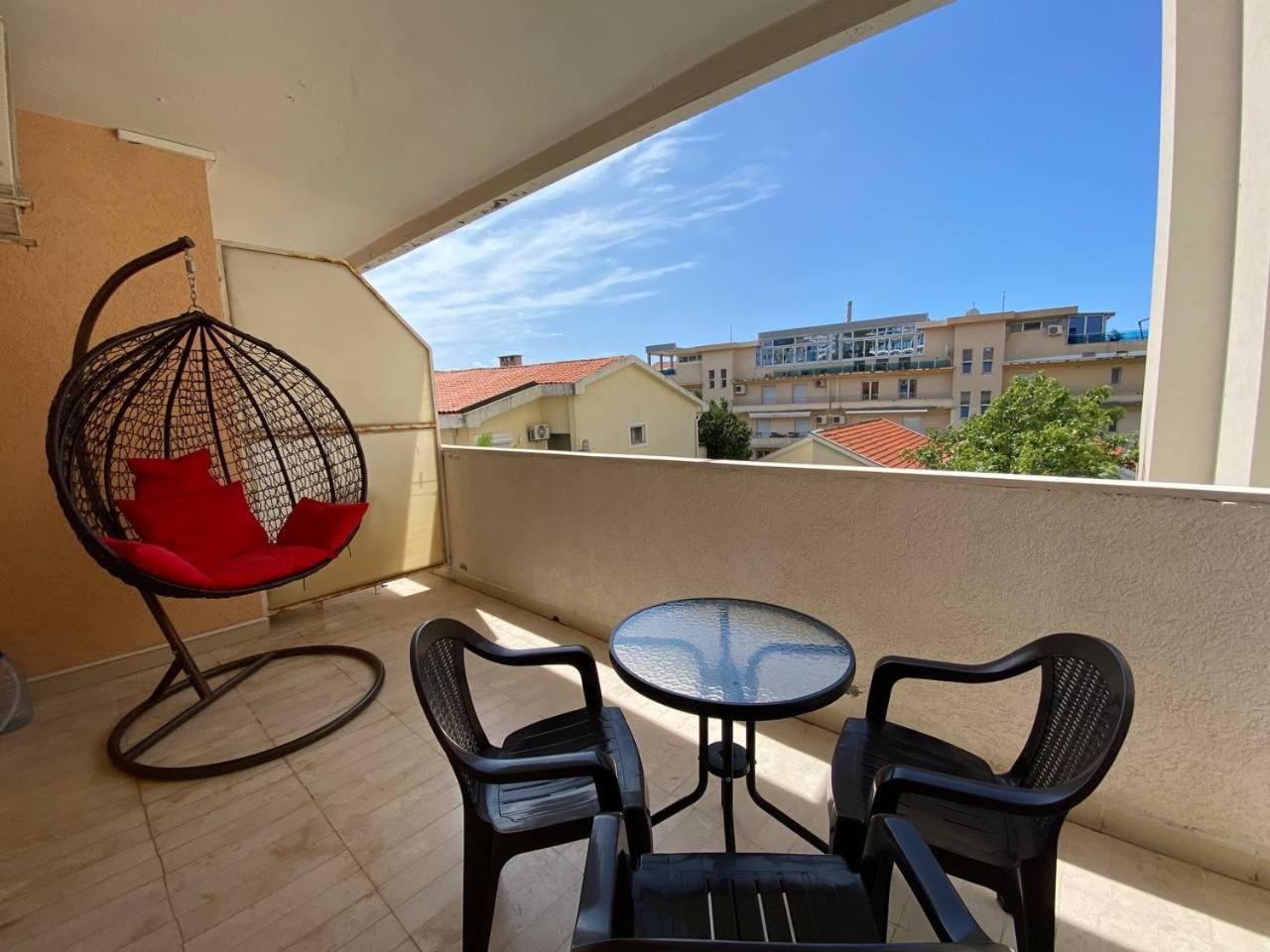 Bečići Alina'S Apartment מראה חיצוני תמונה