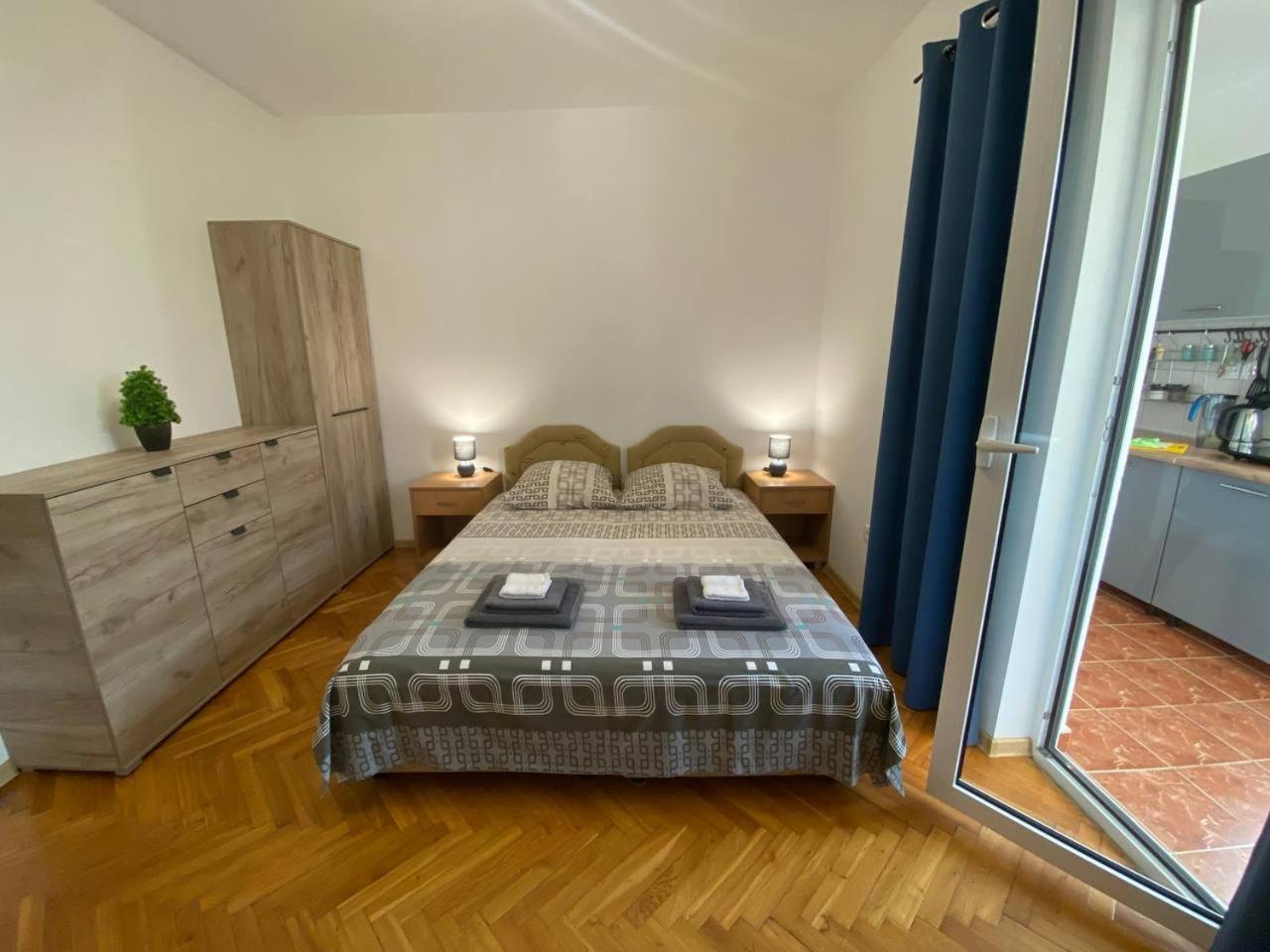 Bečići Alina'S Apartment מראה חיצוני תמונה